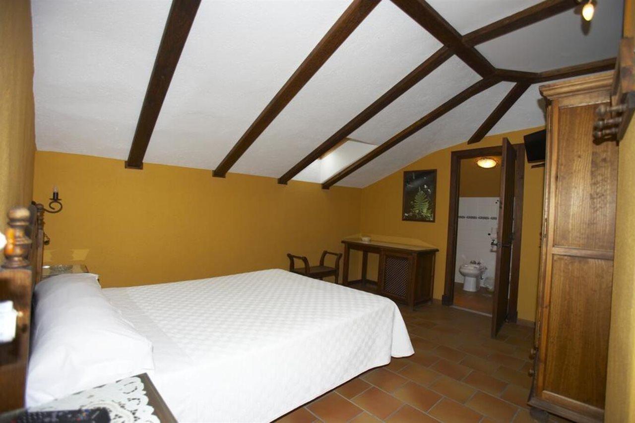 Hotel Posada San Antonio เอลบอสเก ภายนอก รูปภาพ